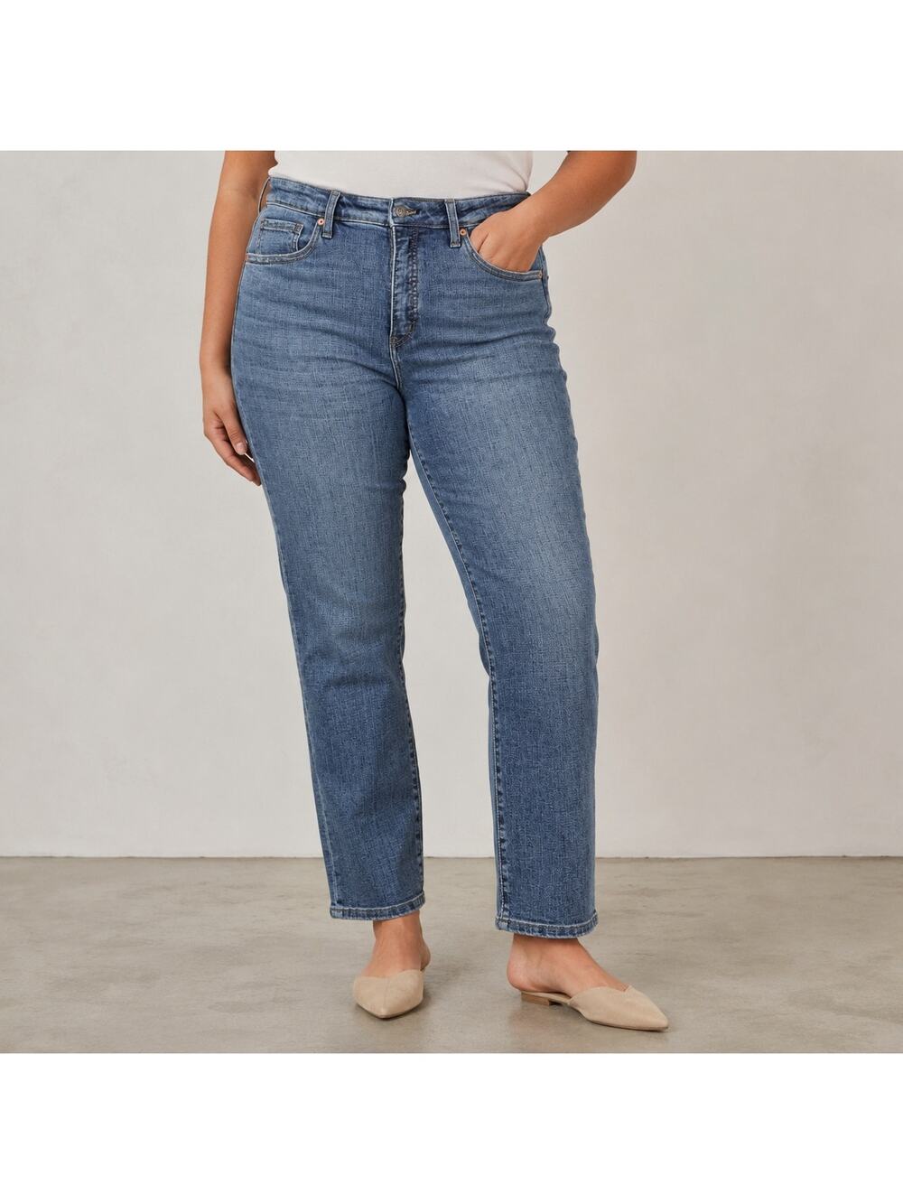 Artemis Vintage Modern Curvy Sculpt High Rise Slim Straight Jeans 13/30 NWT